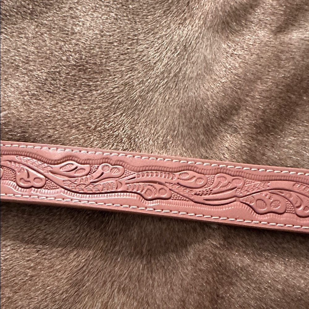 Nocona girl’s leather belt with buckle - Picture 2 of 7